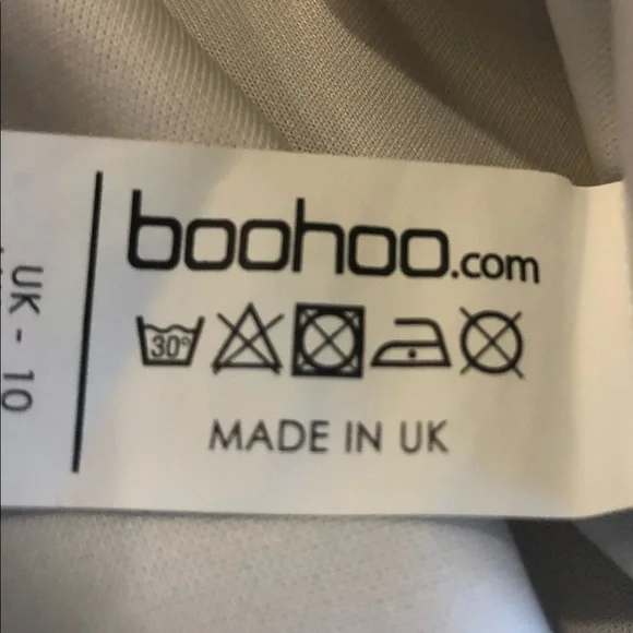 🎉HP🎉NWT🎉Boo Hoo/Off The Shoulder Flloral Skater Dress✨Measurements Below✨ - Picture 8 of 8